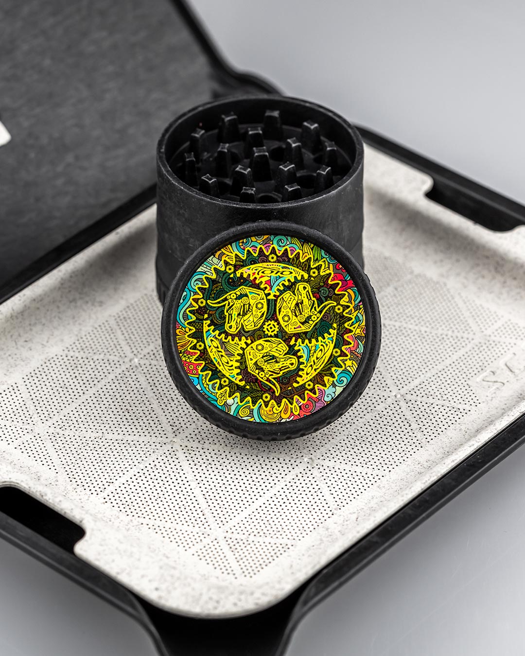 Toro x Santa Cruz Shredder